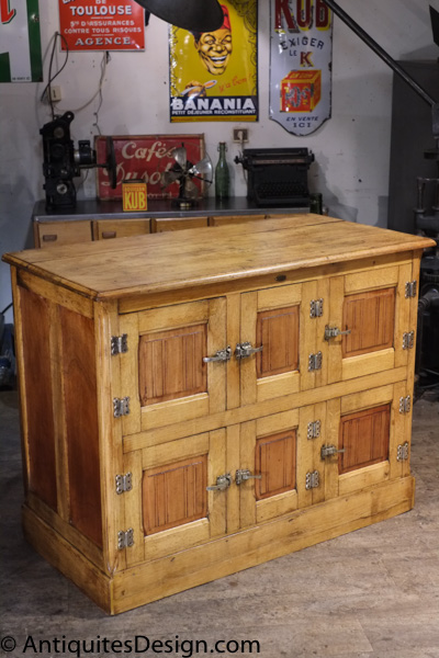 Table de guinguette des années 1930 en sapin
