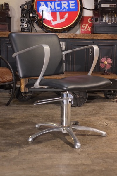 fauteuil vintage de coiffeur alu