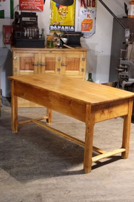table ancienne de ferme en bois massif clair