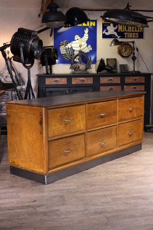 meuble de metier ancien comptoir de magasin