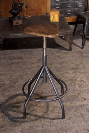 tabouret BAO industriel ancien usine