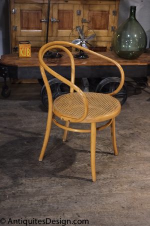 fauteuil thonet 1900 en bois clair
