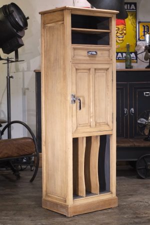meuble de metier petit etroit en bois clair brut 2