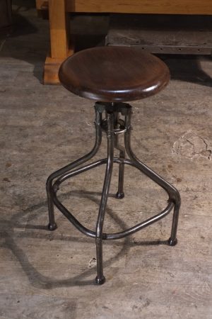 tabouret ancien usine 3