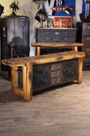 création piece unique meuble de metier ancien etabli transforme bois et métal